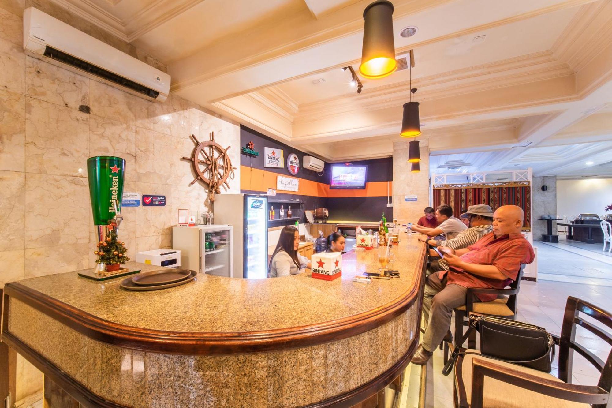 Adika Hotel Bahtera Klandasan Kecil ภายนอก รูปภาพ